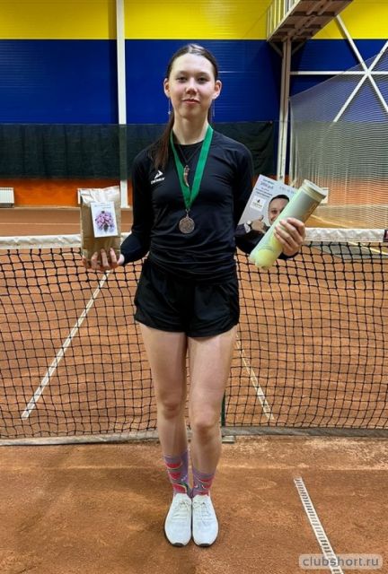 83425_tennis-2.jpg